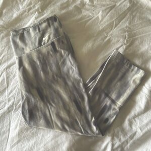 Nike Cropped DriFit Legging